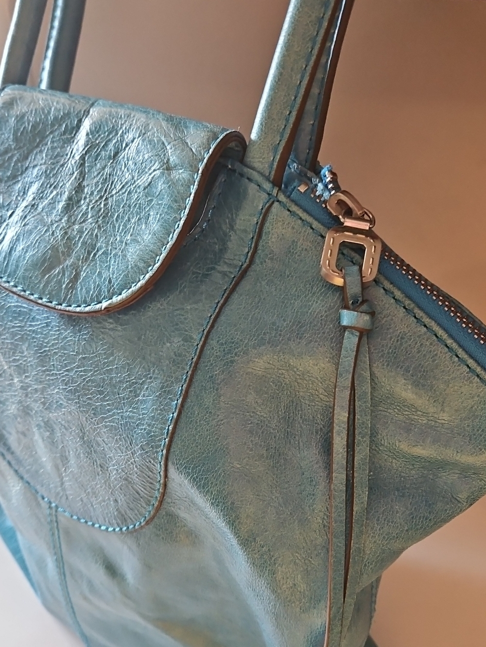 HOBO TEAL VINTAGE LEATHER SATCHEL (New $185) - Picture 4 of 13